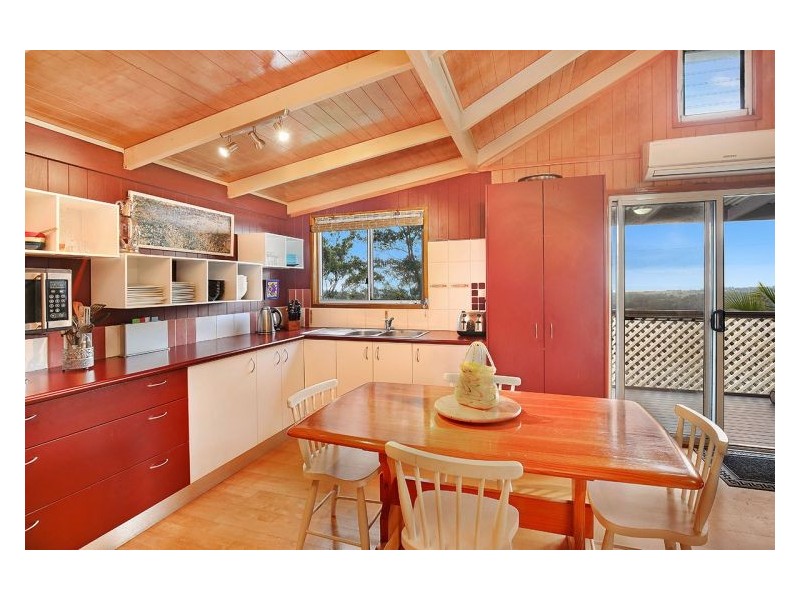 10 Lantana Lane, Mapleton QLD 4560