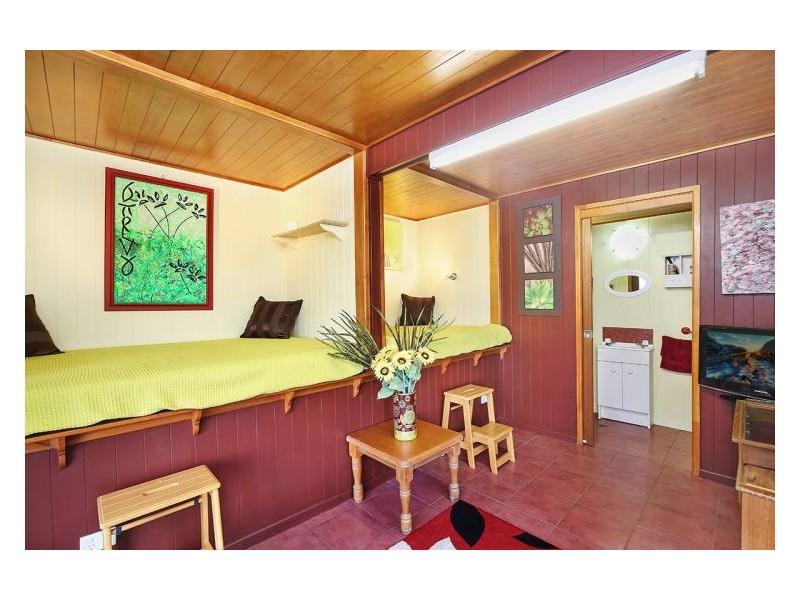 10 Lantana Lane, Mapleton QLD 4560