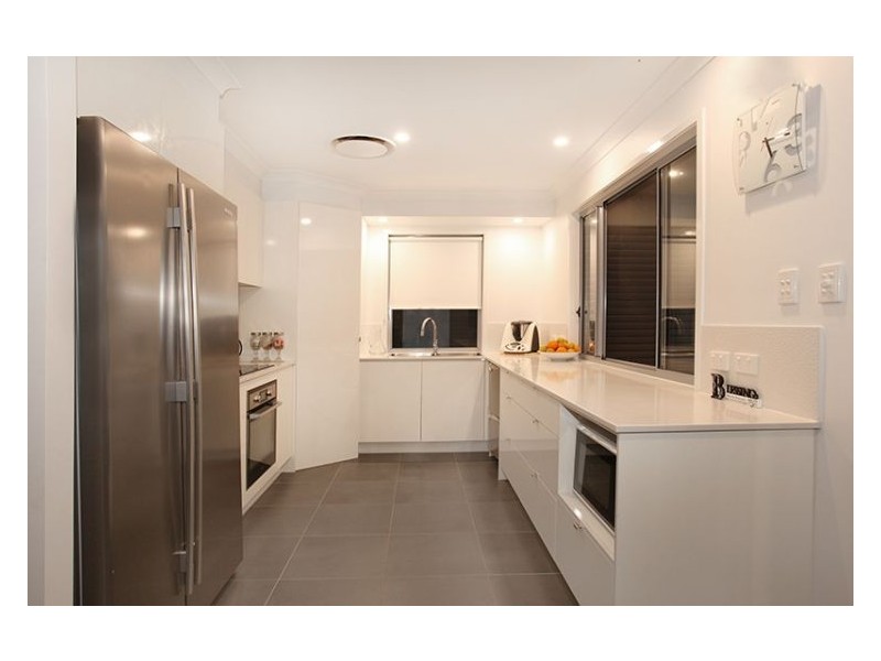 22 James Whalley Drive, Burnside QLD 4560