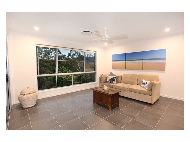 22 James Whalley Drive, Burnside QLD 4560