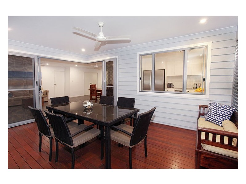 22 James Whalley Drive, Burnside QLD 4560