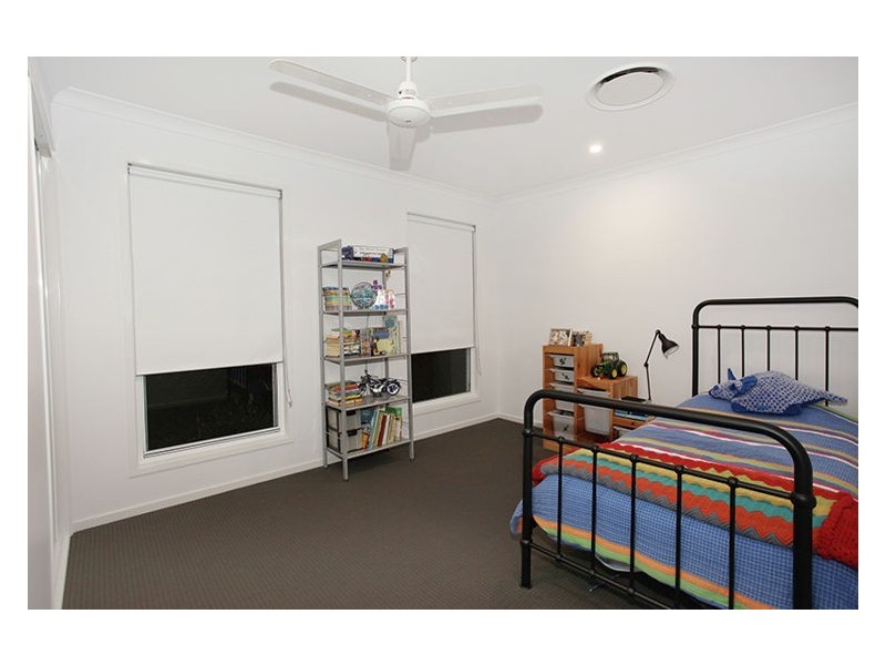 22 James Whalley Drive, Burnside QLD 4560