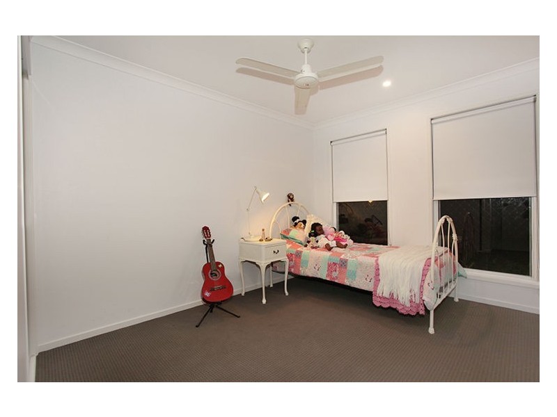 22 James Whalley Drive, Burnside QLD 4560