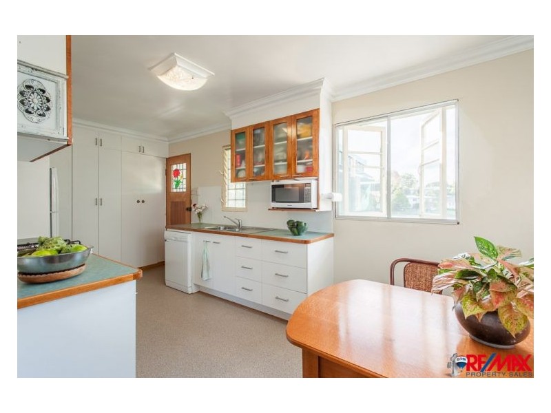 6 Glenys Street, Burnside QLD 4560