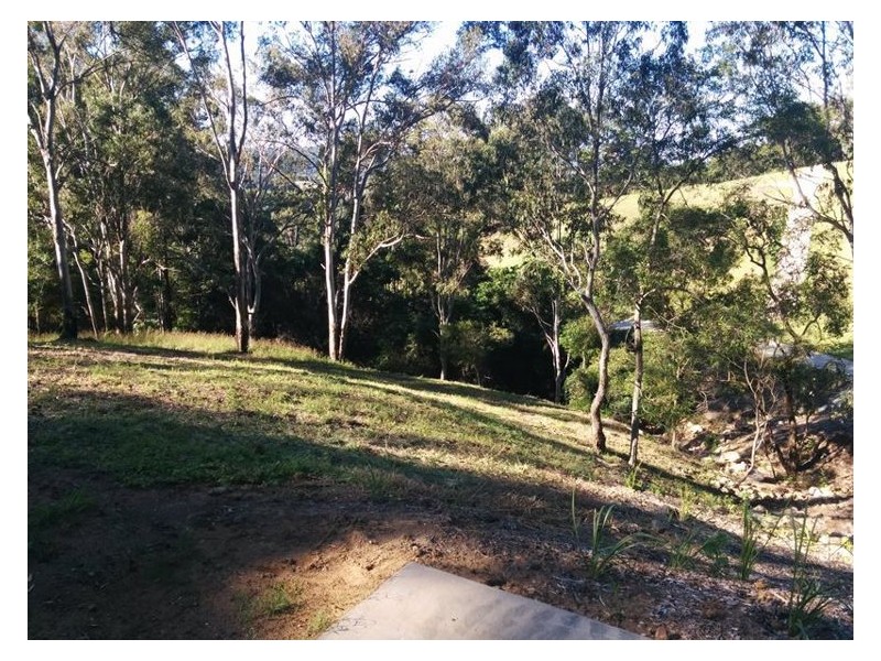 Valdora QLD 4561