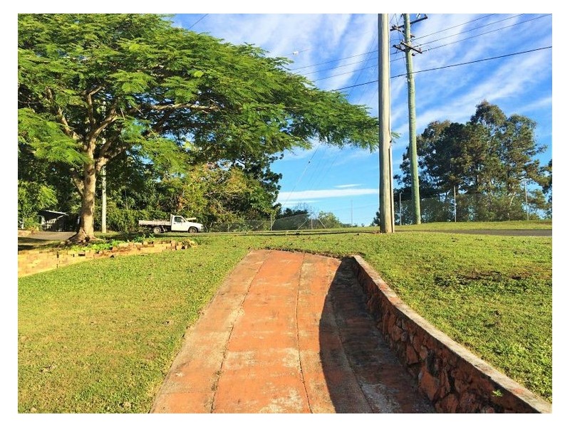 17 Crusher Park Drive, Nambour QLD 4560