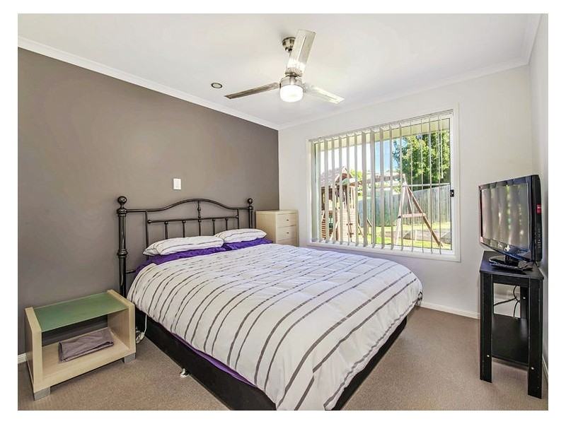 56 Robertson Drive, Burnside QLD 4560