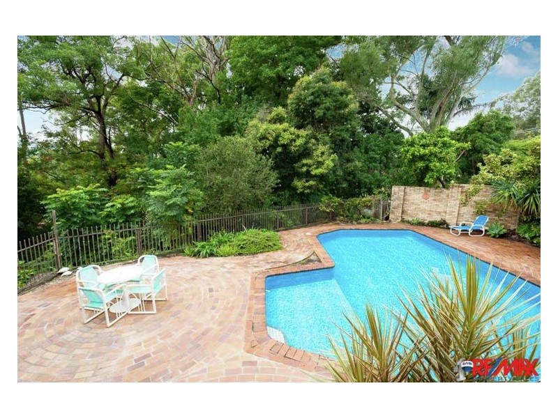 102 Nambour-Mapleton Road, Nambour QLD 4560