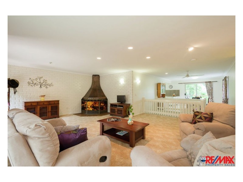 102 Nambour-Mapleton Road, Nambour QLD 4560