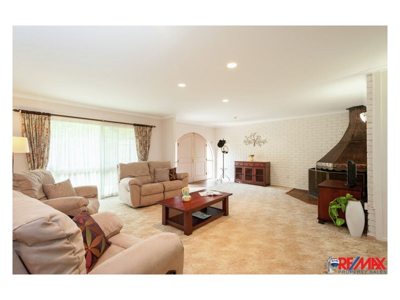 102 Nambour-Mapleton Road, Nambour QLD 4560