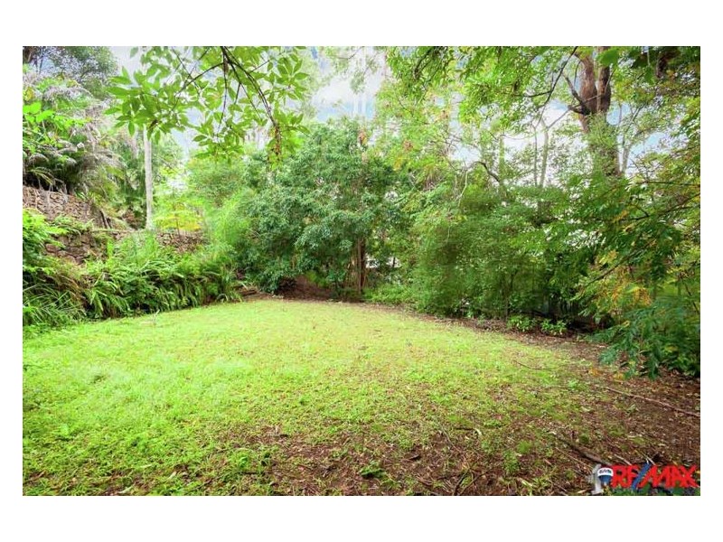 102 Nambour-Mapleton Road, Nambour QLD 4560