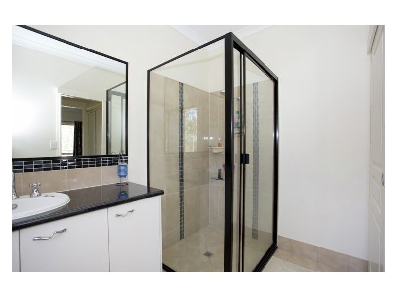 206 Caulleys Road, Paterson QLD 4570