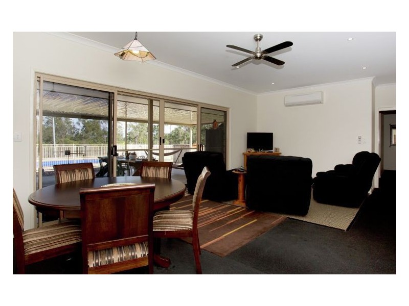 206 Caulleys Road, Paterson QLD 4570