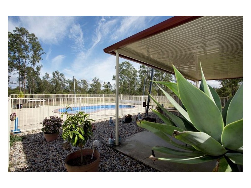 206 Caulleys Road, Paterson QLD 4570