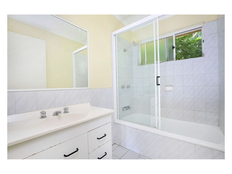 2/12 Reilly Road, Nambour QLD 4560