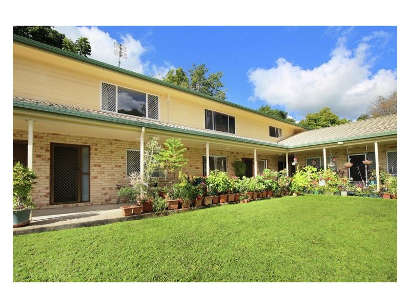 2/12 Reilly Road, Nambour QLD 4560