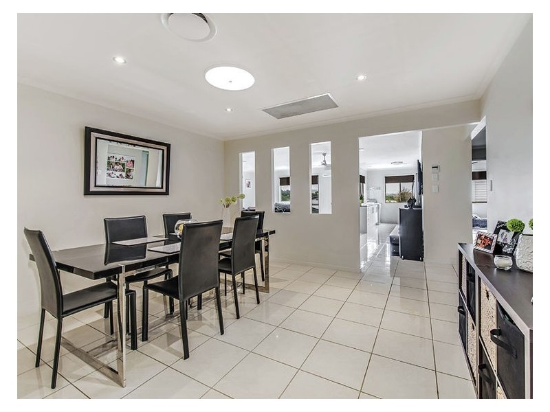 5 Dunnart Court, Burnside QLD 4560