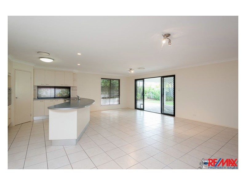 15 Sailfish Drive, Mountain Creek QLD 4557