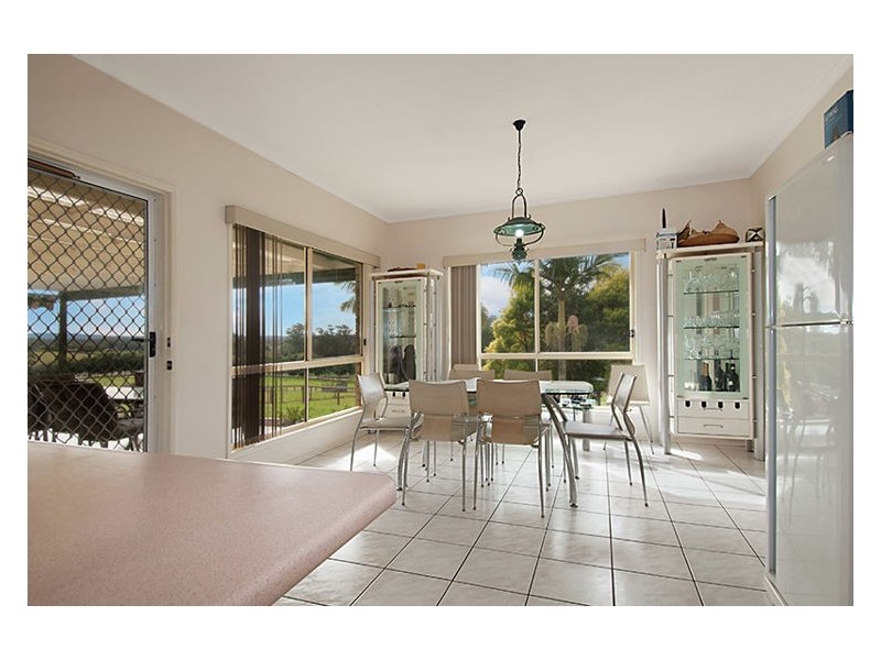 70 Rainforest Road, Chevallum QLD 4555