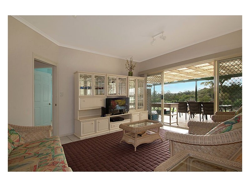 70 Rainforest Road, Chevallum QLD 4555