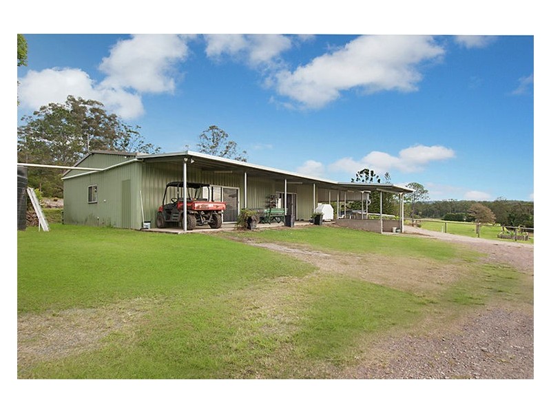 70 Rainforest Road, Chevallum QLD 4555