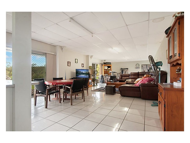 70 Rainforest Road, Chevallum QLD 4555