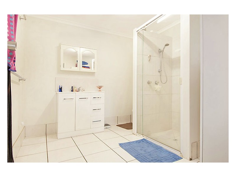 70 Rainforest Road, Chevallum QLD 4555