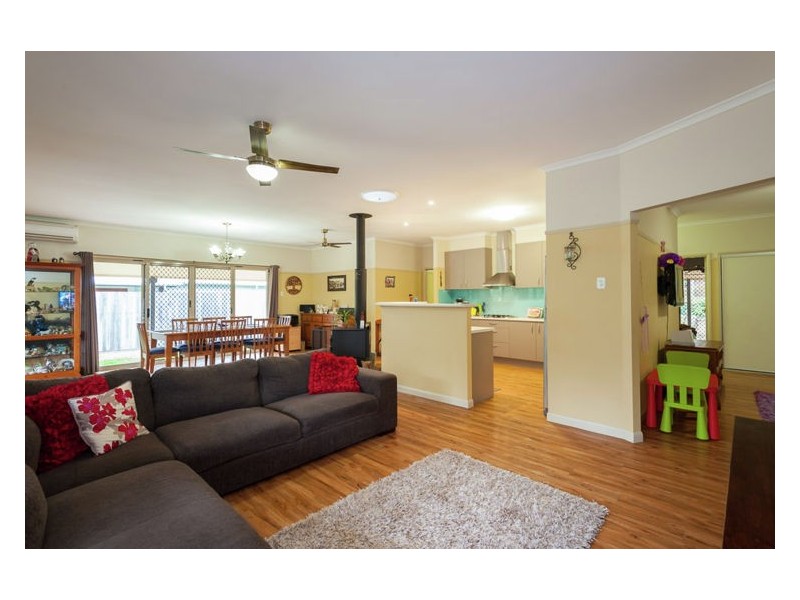 38 Tuckers Creek Drive, Nambour QLD 4560