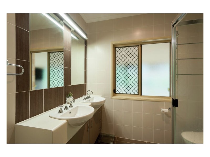 38 Tuckers Creek Drive, Nambour QLD 4560