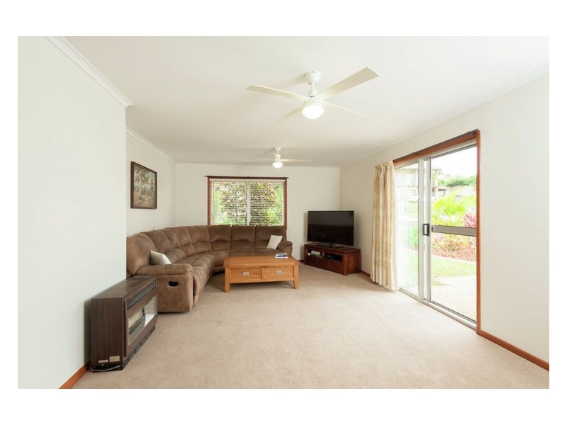 25 Cunningham Crescent, Nambour QLD 4560