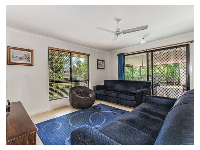 13 Bunya Pine Place, Woombye QLD 4559