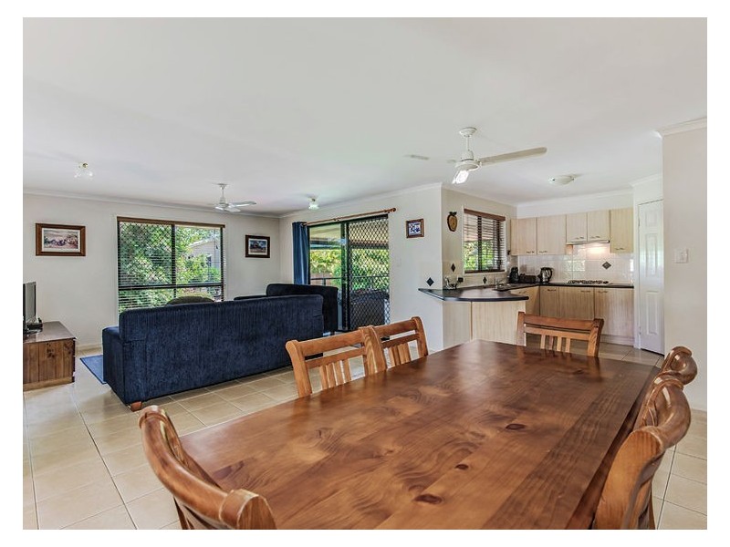 13 Bunya Pine Place, Woombye QLD 4559