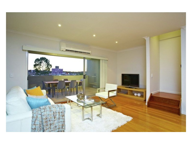 East Brisbane QLD 4169