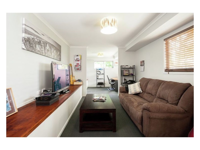 33 Old Coach Way, Ninderry QLD 4561