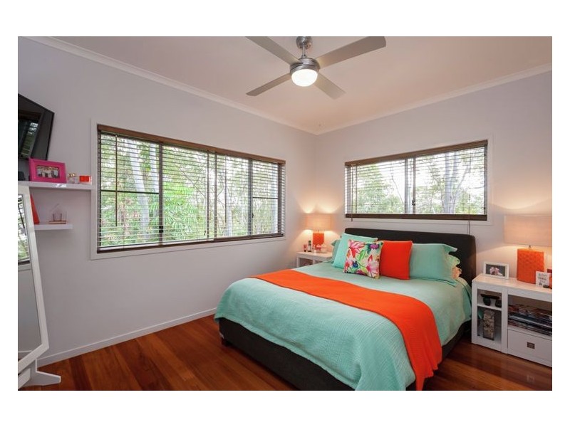 33 Old Coach Way, Ninderry QLD 4561