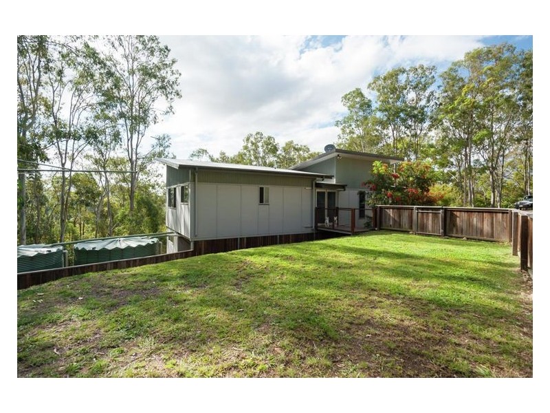 33 Old Coach Way, Ninderry QLD 4561