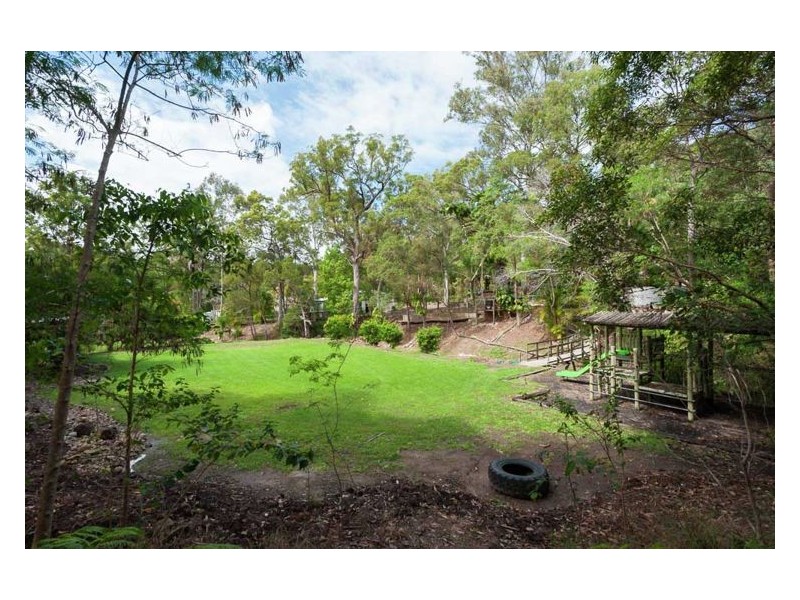 42 Chants Road, Valdora QLD 4561