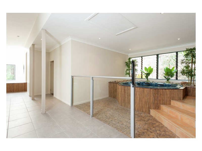 42 Chants Road, Valdora QLD 4561