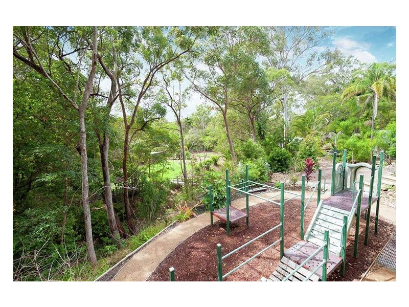 42 Chants Road, Valdora QLD 4561