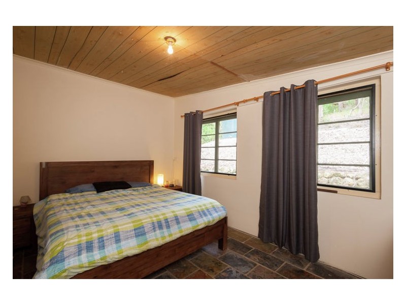42 Chants Road, Valdora QLD 4561