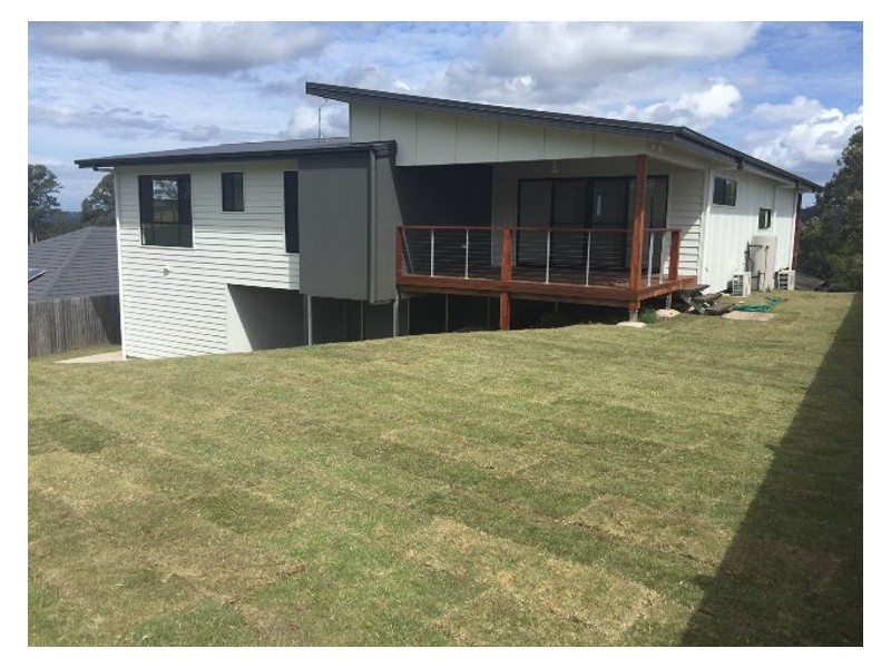 27 James Whalley Drive, Burnside QLD 4560