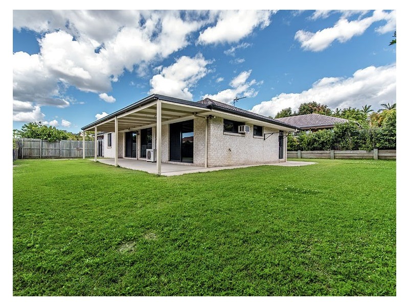 11 McKinnon Drive, Burnside QLD 4560