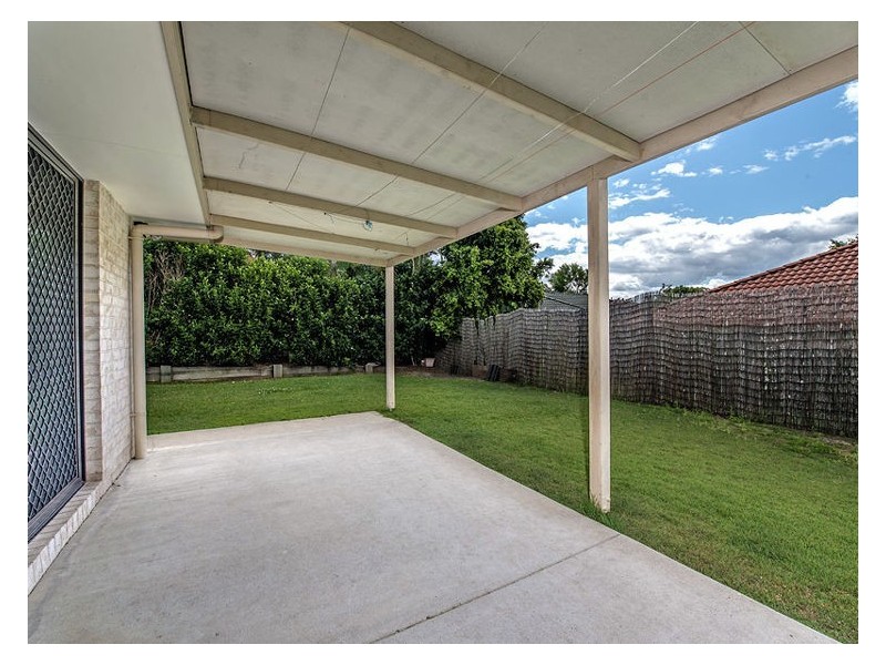 11 McKinnon Drive, Burnside QLD 4560