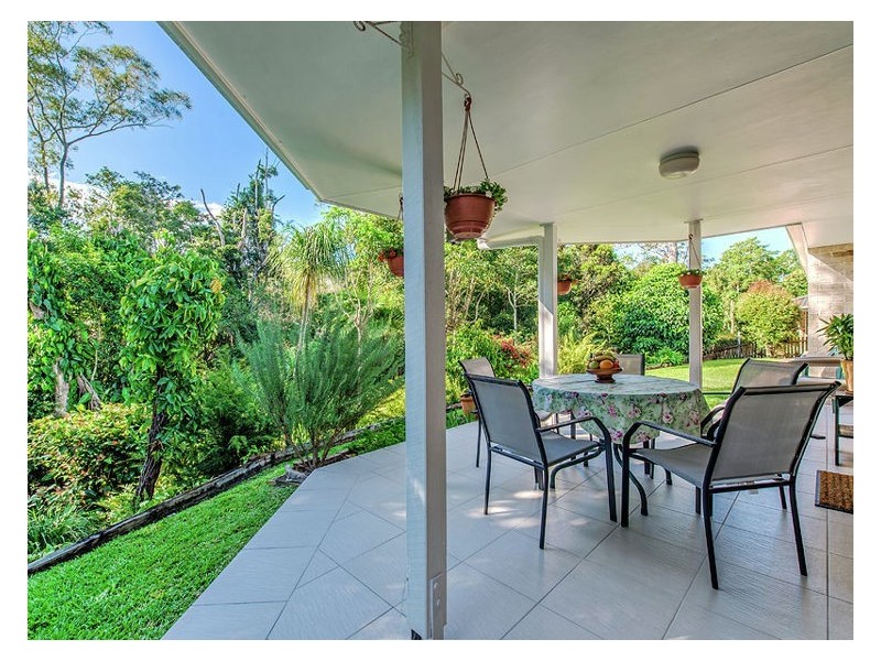 6 Harvey Court, Nambour QLD 4560