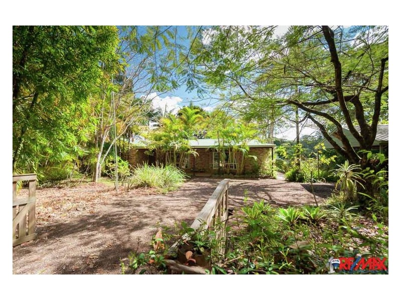 19 Bamboo Road, Palmwoods QLD 4555