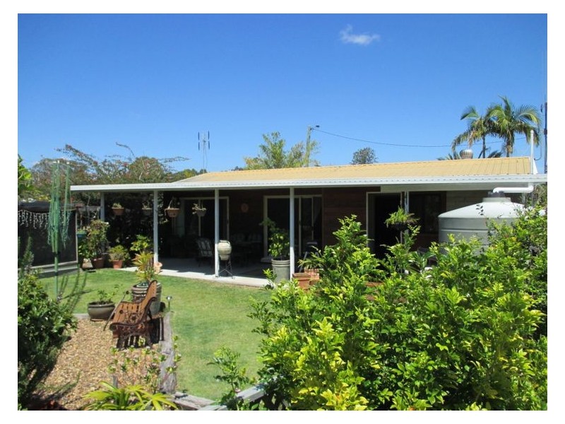 1 William Street, Biggenden QLD 4621