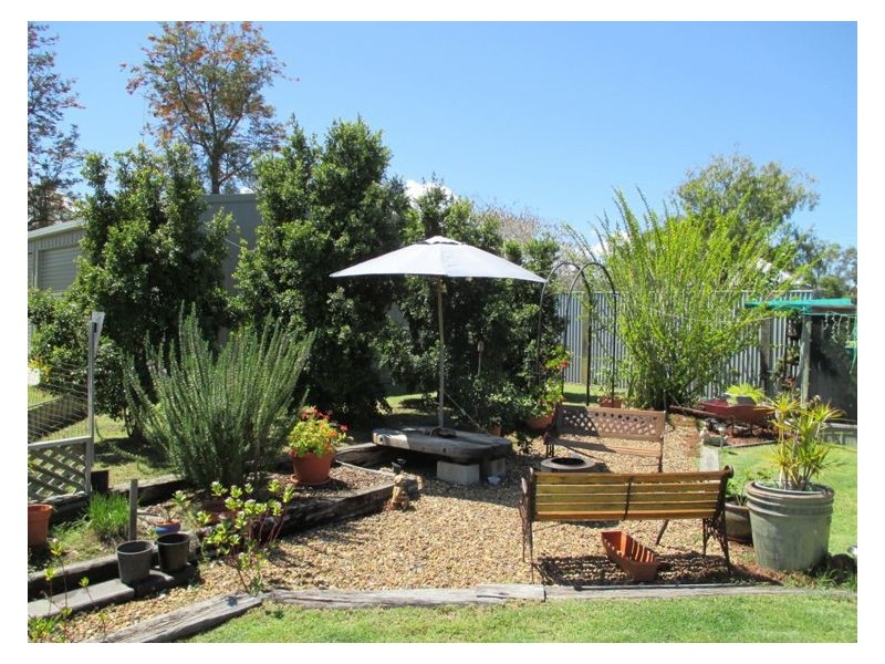1 William Street, Biggenden QLD 4621