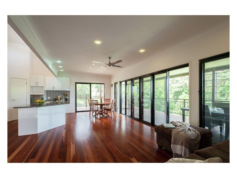 7 Longview Place, Woombye QLD 4559