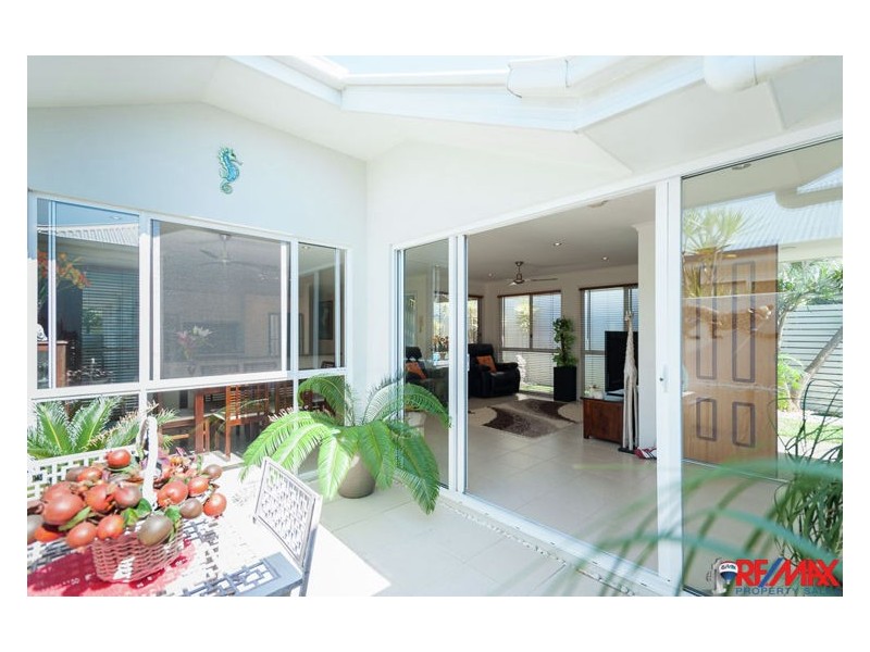 6 Magnetic Street, Parrearra QLD 4575