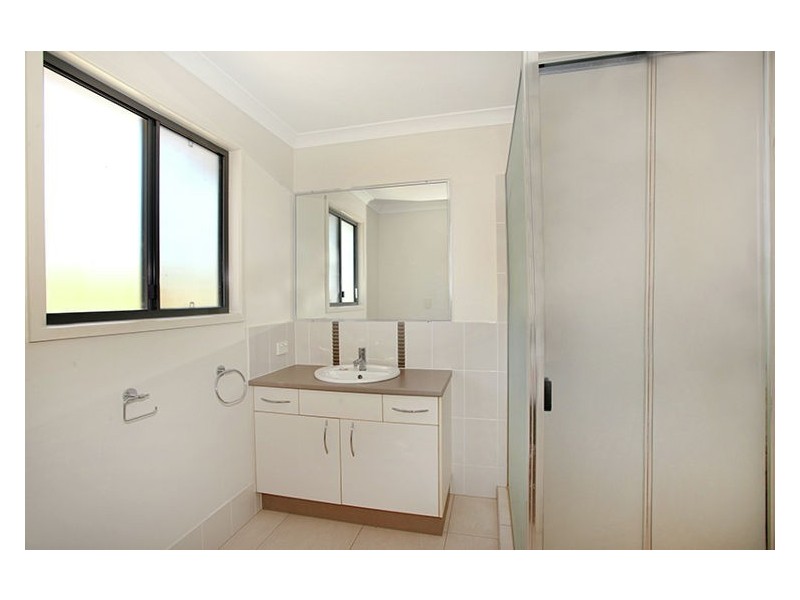 18 Killarney Crescent, Nambour QLD 4560